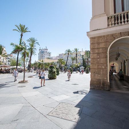 El Estudio De La Rosa Cádiz Buitenkant foto